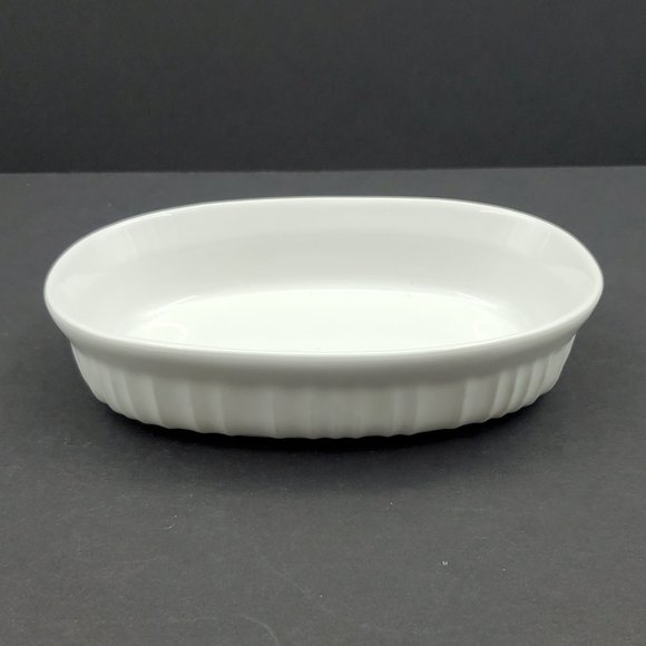 Corningware French White 24 oz Round 15 oz Oval Casserole Dishes - Picture 9 of 13